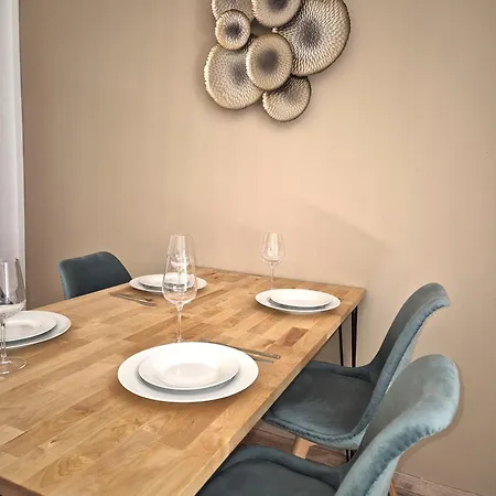 Ferienwohnung Bobingen 아파트 *